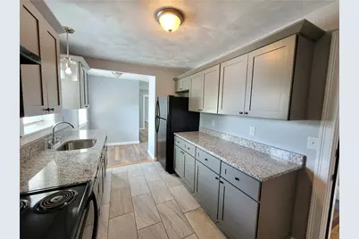 39 Benefit Street, Pawtucket, RI 02861 - Photo 6