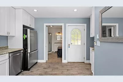 110 Vine Street, Coventry, RI 02816 - Photo 4