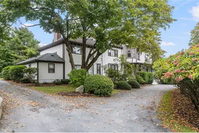 46 Chastellux Avenue #C3, Newport, RI 02840 - Photo 2