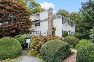 46 Chastellux Ave, Newport, RI 02840 - Photo 1
