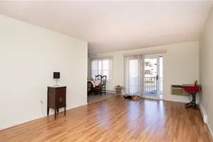 37 Bullocks Point Ave, East Providence, RI 02915 - Photo 8