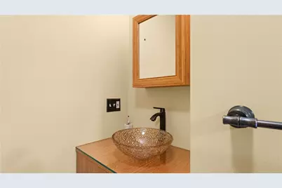 9 Canary Court, West Warwick, RI 02893 - Photo 18
