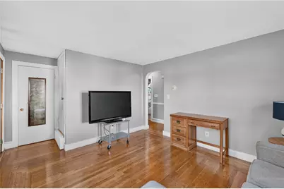 308 Mauran Avenue, East Providence, RI 02914 - Photo 6