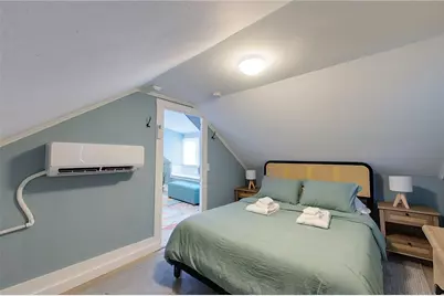 382 Spring Street #3, Newport, RI 02840 - Photo 6
