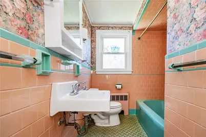 26 Keeher Avenue, Newport, RI 02840 - Photo 20