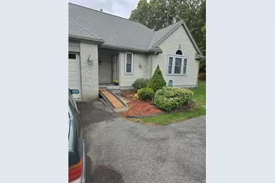 4 Jason's Grant Drive, Cumberland, RI 02864 - Photo 4