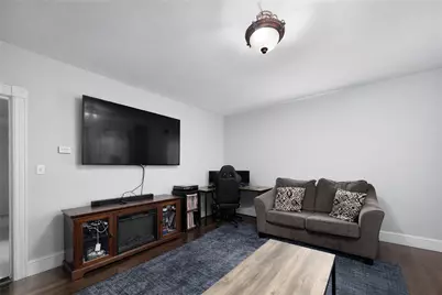 110 Lawn Avenue, Pawtucket, RI 02860 - Photo 6