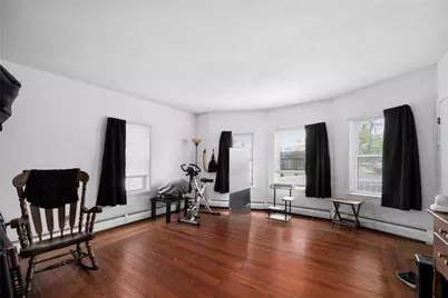 110 Lawn Avenue, Pawtucket, RI 02860 - Photo 16