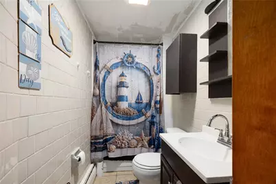 110 Lawn Avenue, Pawtucket, RI 02860 - Photo 14