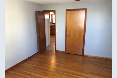 30 Wakefield Street, West Warwick, RI 02893 - Photo 4