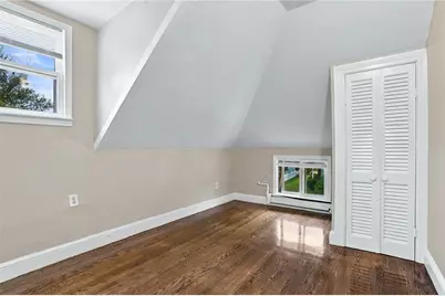 26 Providence Avenue, East Providence, RI 02915 - Photo 16