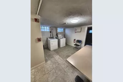122 Englewood Avenue, Pawtucket, RI 02860 - Photo 10