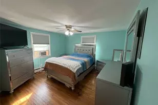 123 Wampanoag Rd, Warwick, RI 02818 - Photo 16