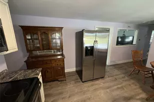123 Wampanoag Rd, Warwick, RI 02818 - Photo 14