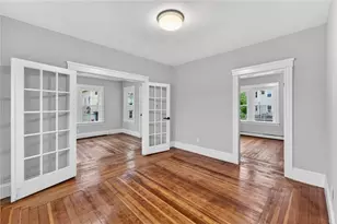 31 Bowdoin St, Providence, RI 02909 - Photo 14
