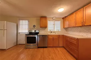 147 Oak Crest Dr, East Providence, RI 02915 - Photo 1