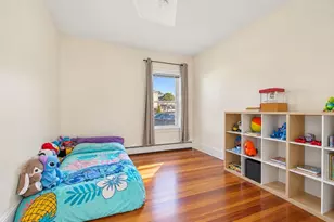 1172 N Main St, Providence, RI 02904 - Photo 12