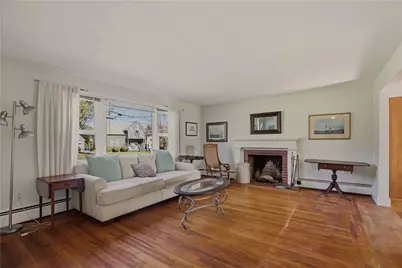 123 Ruggles Avenue, Newport, RI 02840 - Photo 12