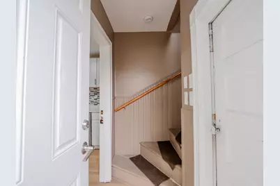 277 Mauran Avenue, East Providence, RI 02914 - Photo 20