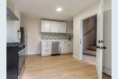 277 Mauran Avenue, East Providence, RI 02914 - Photo 10