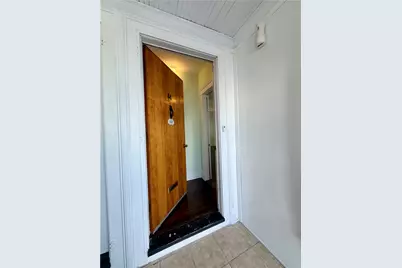 44 Georgia Avenue, Providence, RI 02905 - Photo 6