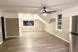 806 Main St, West Warwick, RI 02893 - Photo 2