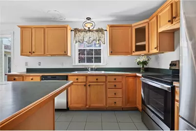 52 Petal Lane, South Kingstown, RI 02879 - Photo 12