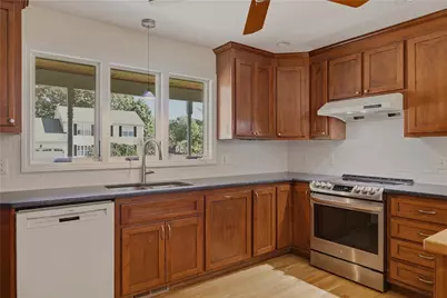 41 Tefft Ridge Lane, South Kingstown, RI 02879 - Photo 16