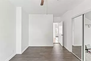 57 Everett St, Pawtucket, RI 02861 - Photo 8