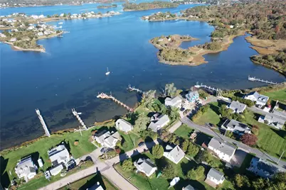 39 Green Kinyon Driftway, Narragansett, RI 02882 - Photo 4