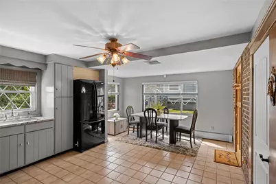 294 Washington Street, West Warwick, RI 02893 - Photo 20