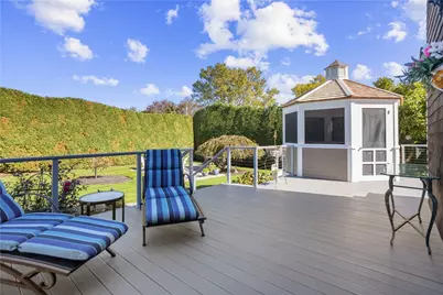 68 Soares Drive, Portsmouth, RI 02871 - Photo 8