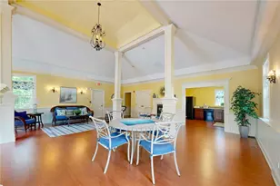 1404 S County Trl, East Greenwich, RI 02818 - Photo 44