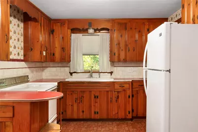 235 Dora Street, Pawtucket, RI 02860 - Photo 10