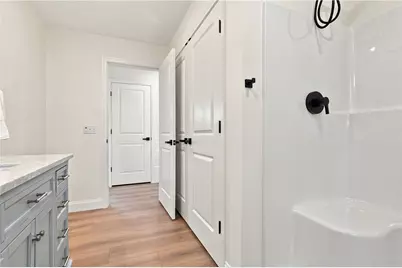 36 Vineyard Avenue, Cumberland, RI 02864 - Photo 32