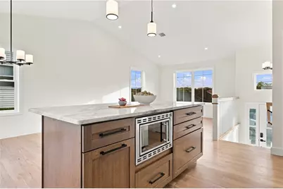 36 Vineyard Avenue, Cumberland, RI 02864 - Photo 12