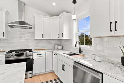 36 Vineyard Avenue, Cumberland, RI 02864 - Photo 10