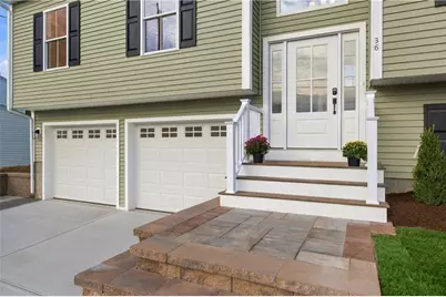 36 Vineyard Avenue, Cumberland, RI 02864 - Photo 4