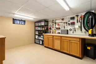 38 Pitman Rd, Warwick, RI 02886 - Photo 26