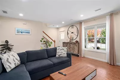 124 Bishop Avenue, East Providence, RI 02916 - Photo 4