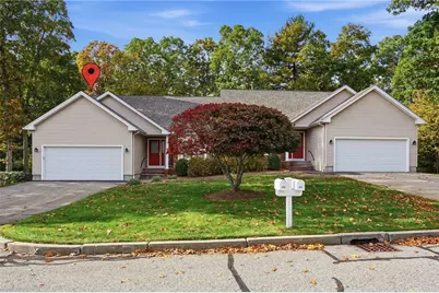 249 Spencer Woods Drive, East Greenwich, RI 02818 - Photo 2