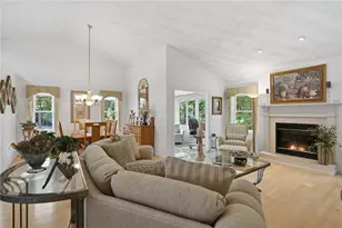249 Spencer Woods Dr, East Greenwich, RI 02818 - Photo 18