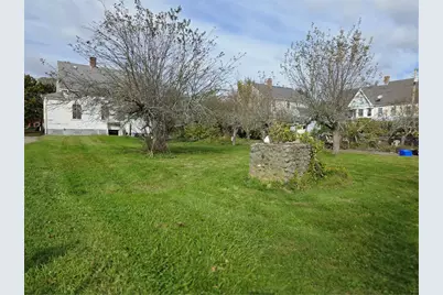 102 Church Street, Bristol, RI 02809 - Photo 8