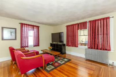 9 Chestnut Avenue, Cranston, RI 02910 - Photo 6