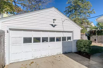 9 Chestnut Avenue, Cranston, RI 02910 - Photo 30