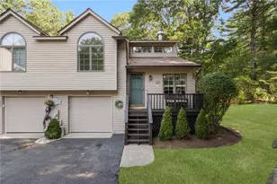 25 White Birch Ct, North Kingstown, RI 02852 - Photo 2