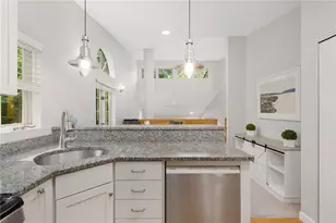 25 White Birch Ct, North Kingstown, RI 02852 - Photo 4