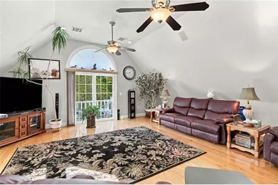 370 Rocky Hill Road, North Smithfield, RI 02896 - Photo 18