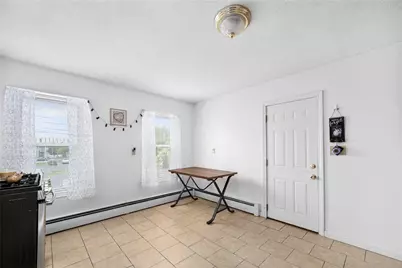 114 Lawn Avenue, Pawtucket, RI 02860 - Photo 8