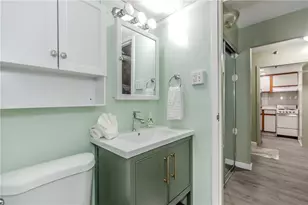 70 Southbridge St, Worcester, MA 01608 - Photo 14